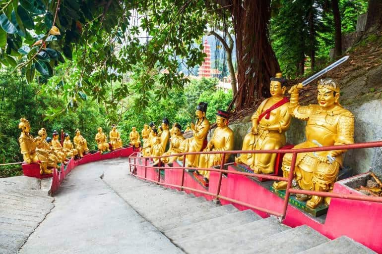 Ten Thousand Buddhas Monastery, Hong Kong